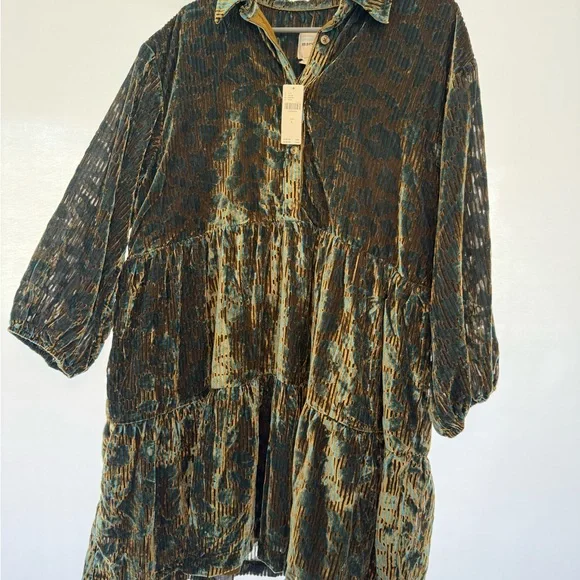 The Bettina Tiered Shirt Dress by Maeve: Mini Velvet Edition - Picture 6 of 10